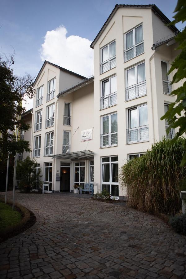 pepb Schulungshotel Sarstedt Bagian luar foto