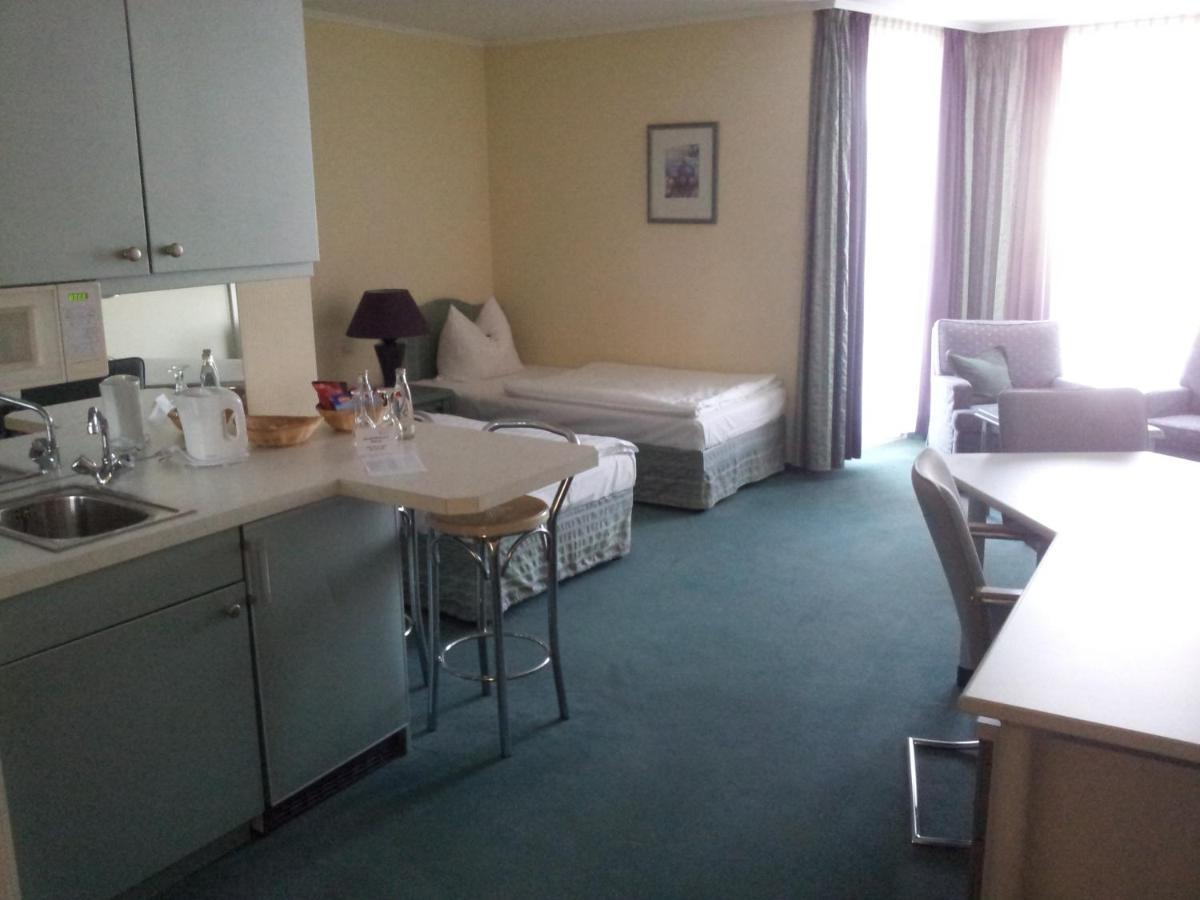 pepb Schulungshotel Sarstedt Bagian luar foto